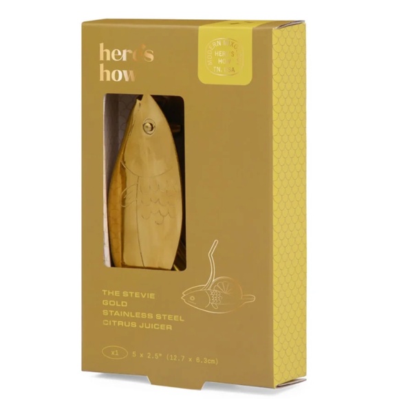 Here's How The Stevie Fish Citrus Juicer - Picture 2 of 4